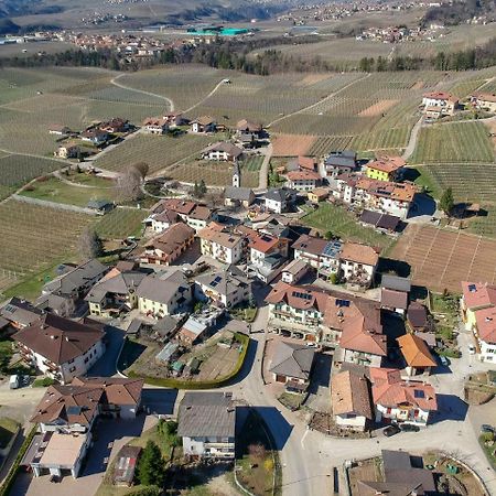 Agritur Piccolo Fiore B&B Taio Exterior photo